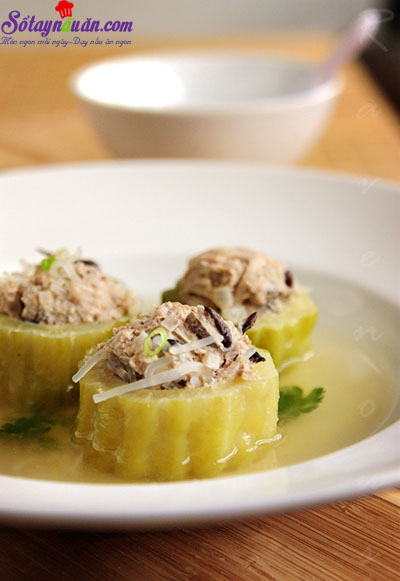 Hướng dẫn làm canh mướp đắng nhồi thịt ngon mát