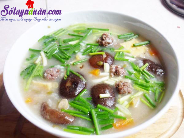 Hướng dẫn làm cháo nấm thịt bò viên đủ chất