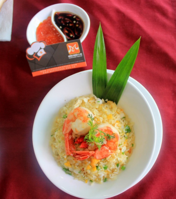 Hướng dẫn làm cơm chiên hải sản cực ngon