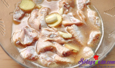 Hướng dẫn làm gà chiên giòn ướp bia – nhậu cực đã