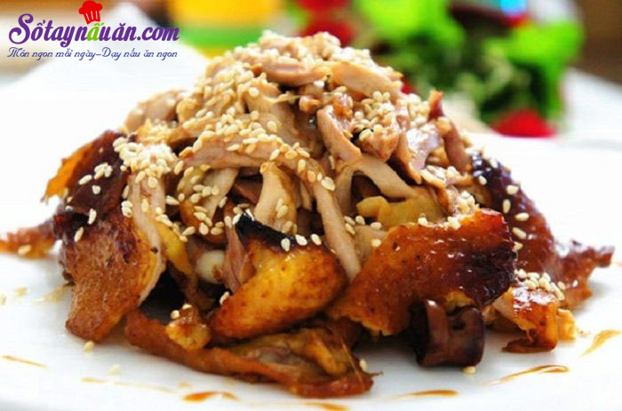 Hướng dẫn làm gà nướng mè siêu hấp dẫn từ nồi cơm điện