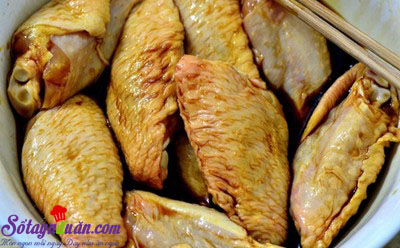 Hướng dẫn làm gà xóc tỏi giòn rụm tuyệt ngon