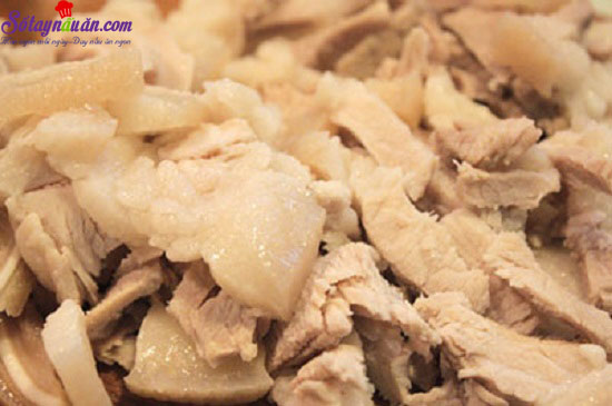 Hướng dẫn làm giò ngũ sắc độc đáo đón tết viên mãn