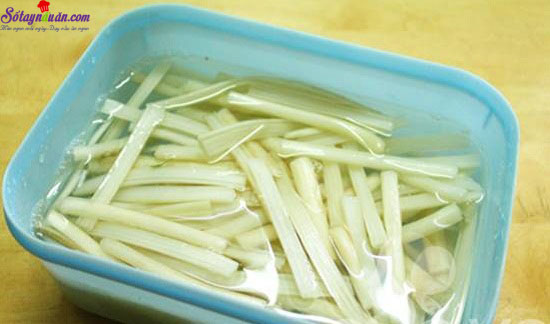 Hướng dẫn làm gỏi ngó sen tôm thịt thơm ngon