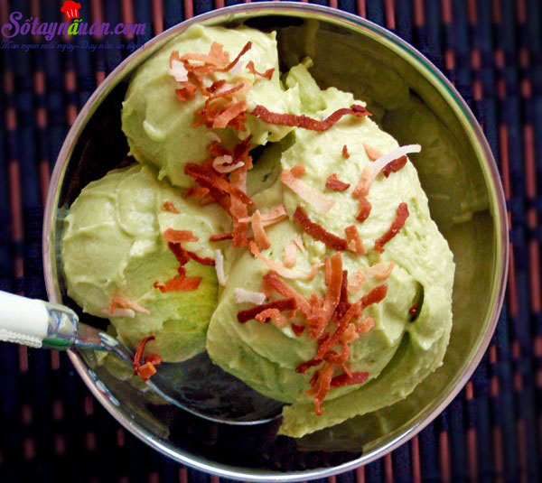 Hướng dẫn làm kem từ quả bơ thơm ngon mát lạnh