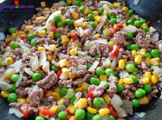 Hướng dẫn làm khoai tây bọc rau củ chiên giòn rụm