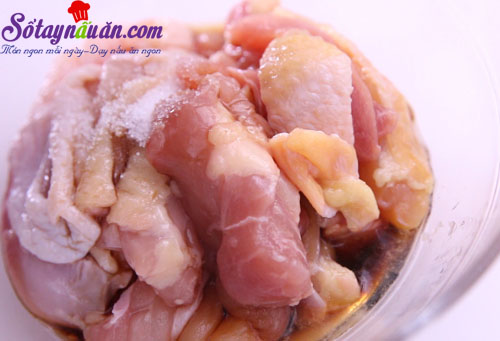 Hướng dẫn làm mì Ý xào thịt gà bổ dưỡng cho bữa sáng