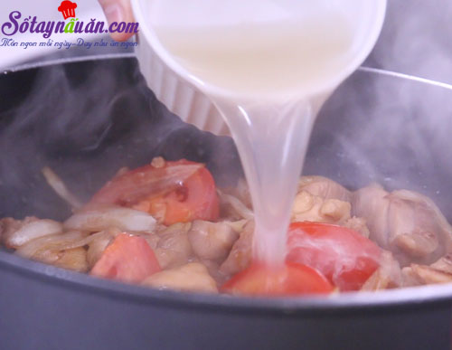 Hướng dẫn làm mì Ý xào thịt gà bổ dưỡng cho bữa sáng