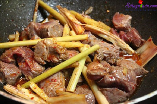 Hướng dẫn làm món thịt bò kho gừng sả ngon tuyệt