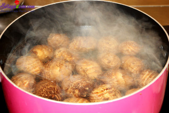 Hướng dẫn làm món vịt om sấu thơm ngon hấp dẫn