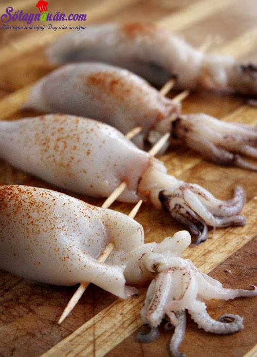 Hướng dẫn làm mực nhồi thịt nướng thơm nức mũi
