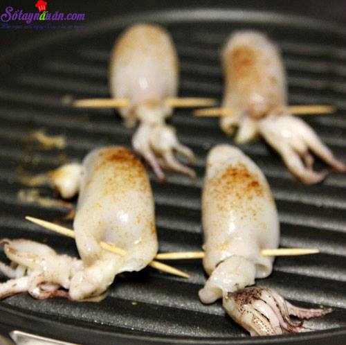 Hướng dẫn làm mực nhồi thịt nướng thơm nức mũi