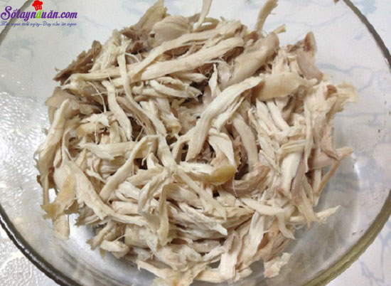 Hướng dẫn làm nộm gà hành tây thơm ngon bổ dưỡng