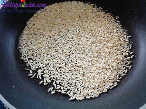 Hướng dẫn làm sườn non rang thính cực ngon lạ miệng