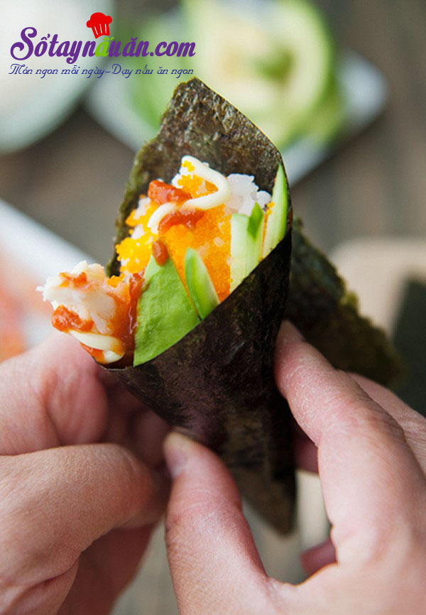 Hướng dẫn làm temaki càng cua ngon không thể cưỡng