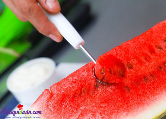 Hướng dẫn làm thạch dưa hấu mát lạnh