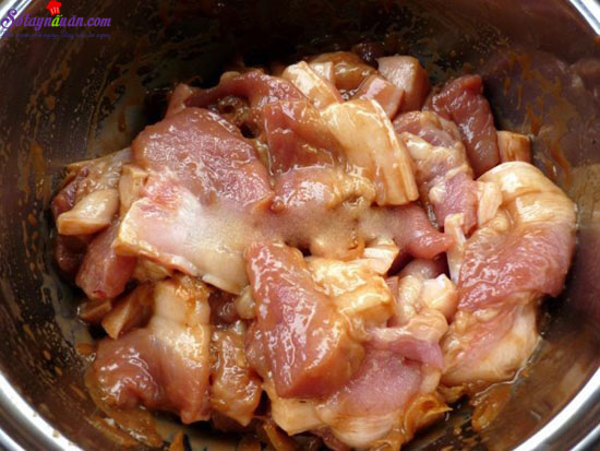 Hướng dẫn làm thịt ba chỉ kho vừng đơn giản mà ngon