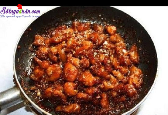 Hướng dẫn làm thịt ba chỉ kho vừng đơn giản mà ngon