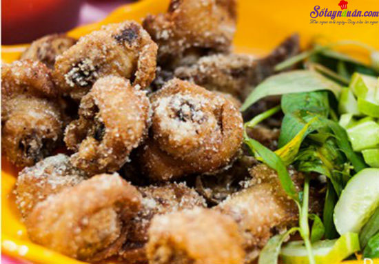 Hướng dẫn làm thịt gà rang muối ngon tuyệt