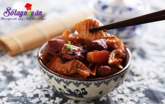 Hướng dẫn làm thịt kho măng tre cực ngon cực dễ