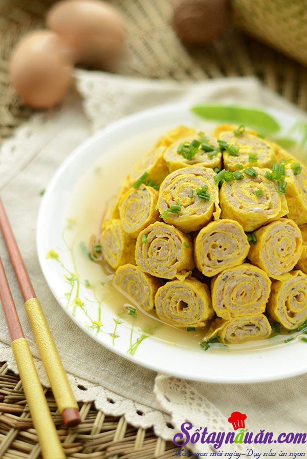 Hướng dẫn làm trứng cuộn thịt ngon và đẹp mắt