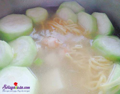 Hướng dẫn nấu canh mướp đậu hũ đậm đà đưa cơm