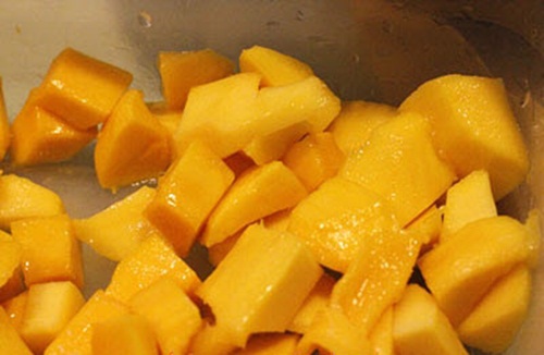 Hướng dẫn nấu chè sầu riêng đậu xanh ngọt mát