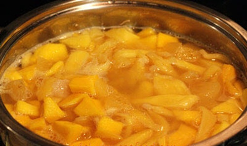 Hướng dẫn nấu chè sầu riêng đậu xanh ngọt mát