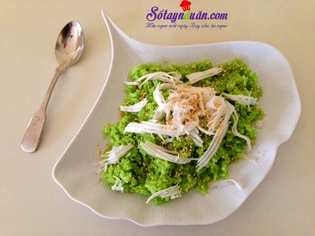 Hướng dẫn nấu xôi lá dứa bằng nồi cơm điện ngon hết sẩy