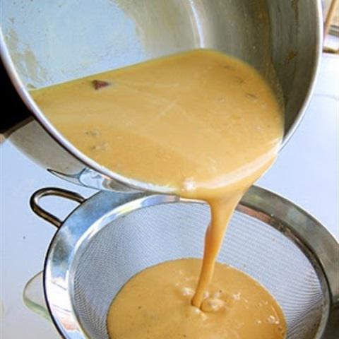 Cách làm kem bí đỏ hương quế