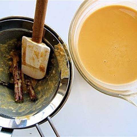 Cách làm kem bí đỏ hương quế