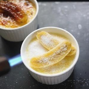 Kem Brulee chuối