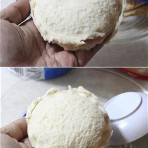 Cách làm kem chiên bánh sandwich