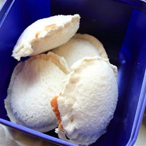 Cách làm kem chiên bánh sandwich