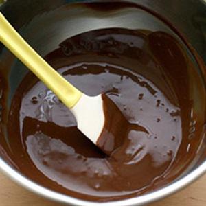 Cách làm kem chocolate