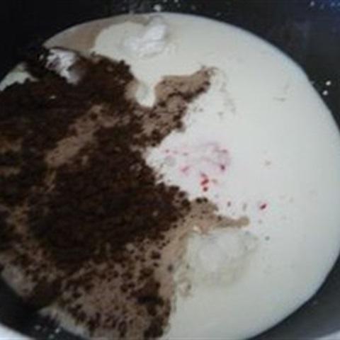 Cách làm kem chocolate bạc hà