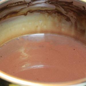 Cách làm kem chocolate lạnh mát