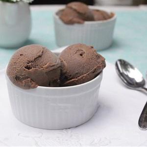 Cách làm kem chocolate lạnh mát