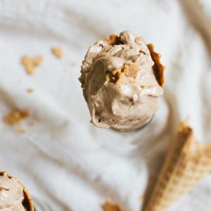 Cách làm kem chuối chocolate