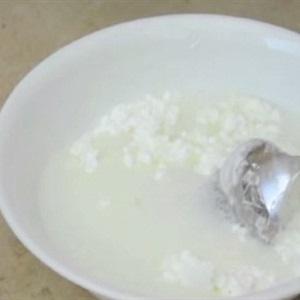 Cách làm kem chuối phủ dừa