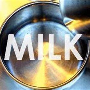 Cách làm kem cuộn Thái Lan