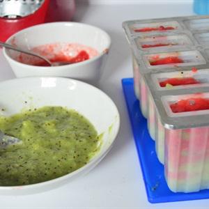 Cách làm kem dâu tây kiwi