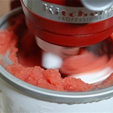 Cách làm kem dưa hấu miếng