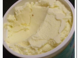 Kem dứa không trứng