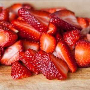 Cách làm kem kiwi dâu tây