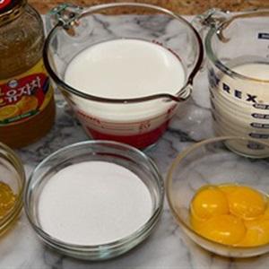 Cách làm kem mật ong chanh