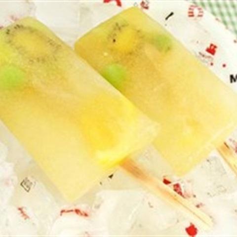 Cách làm kem que cam kiwi