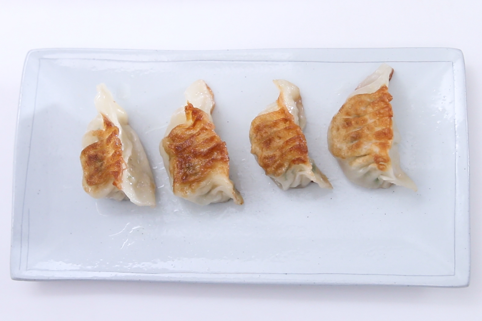 Kem que đào mâm xôi cho ngày hè nắng nóng oi bức