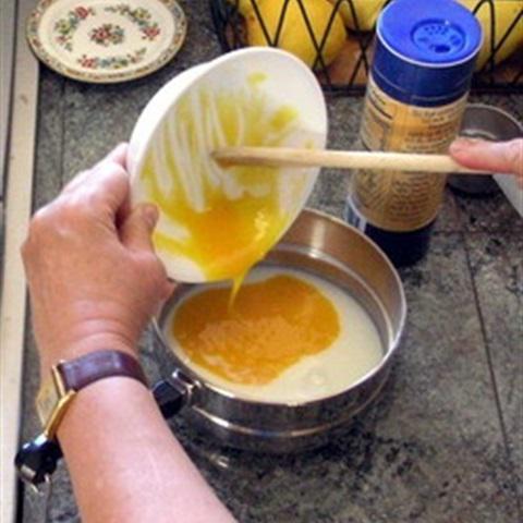 Cách làm kem que dâu vani