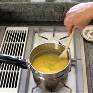 Cách làm kem que dâu vani